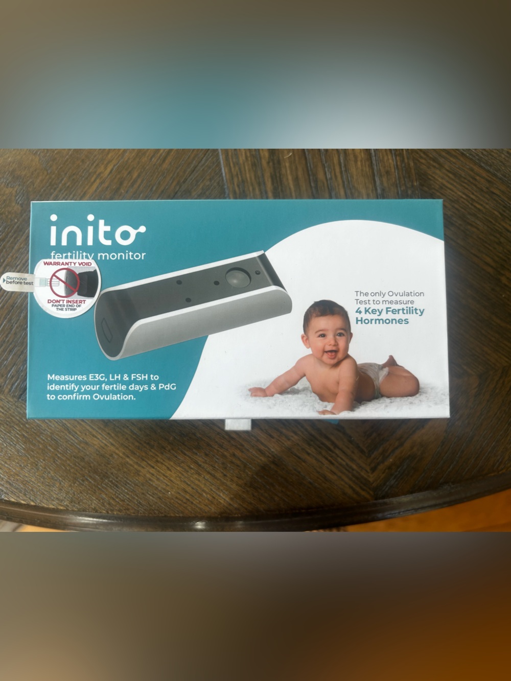 Inito Fertility Monitor - iphone12 pro